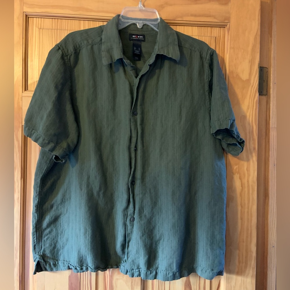Men’s Axcess dark green button down